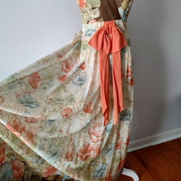 70s vintage floral maxi cottage core dress - Picture 3 of 13